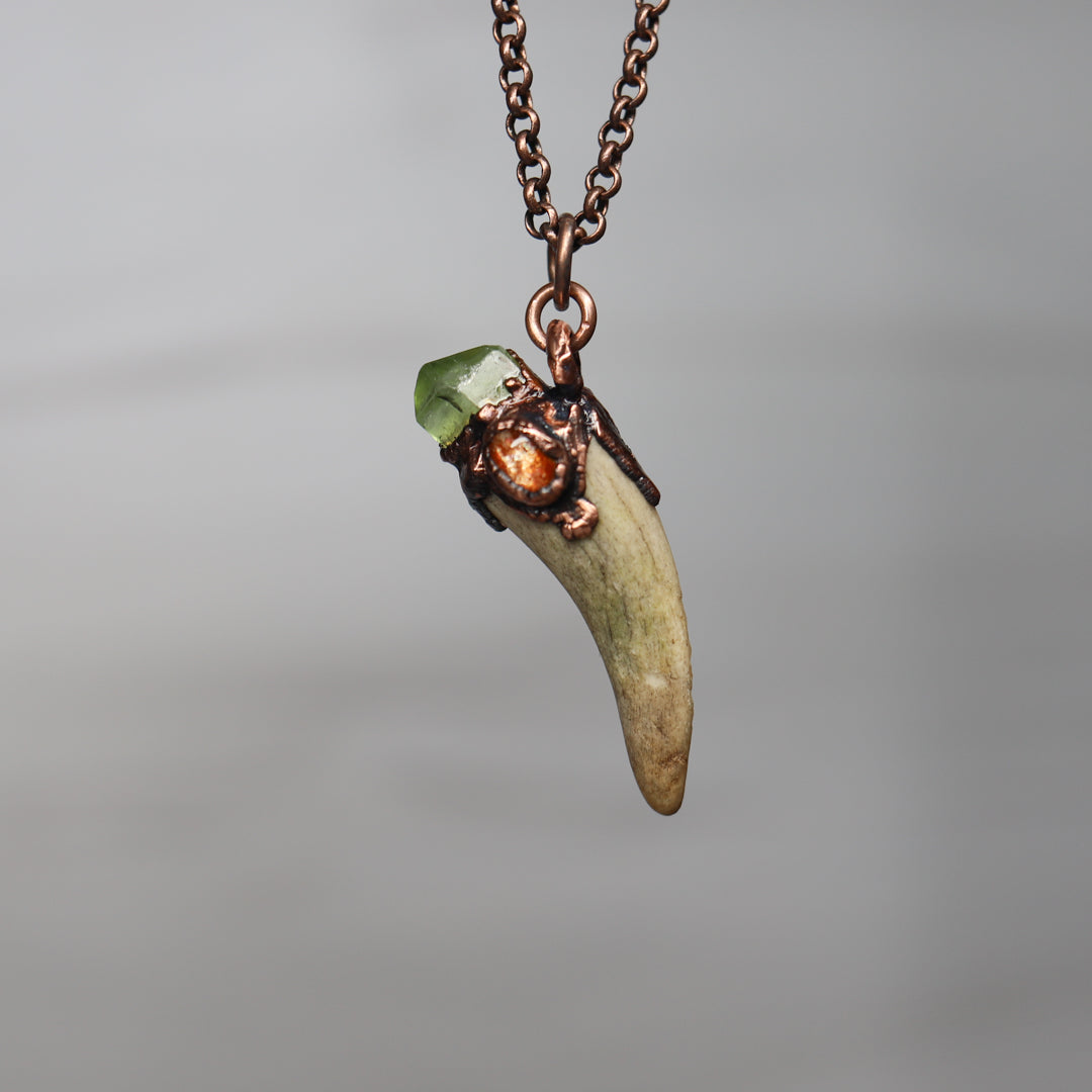 Peridot Sunstone Antler Necklace (a)