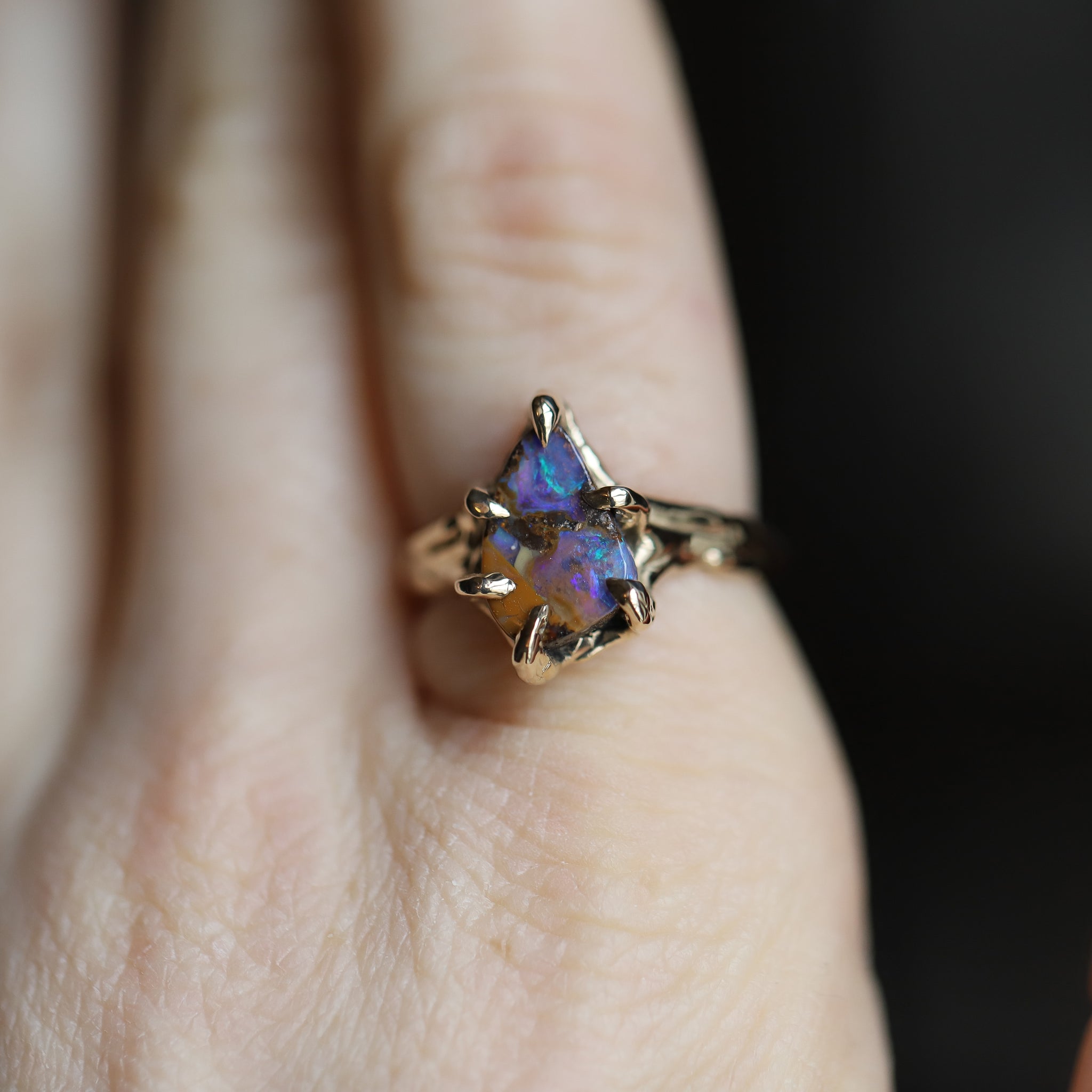 10k Gold Australian Opal Ring size 7.5