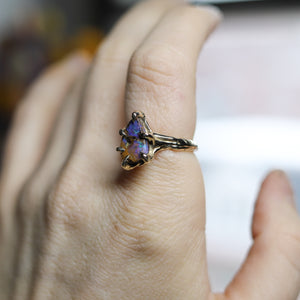 10k Gold Australian Opal Ring size 7.5