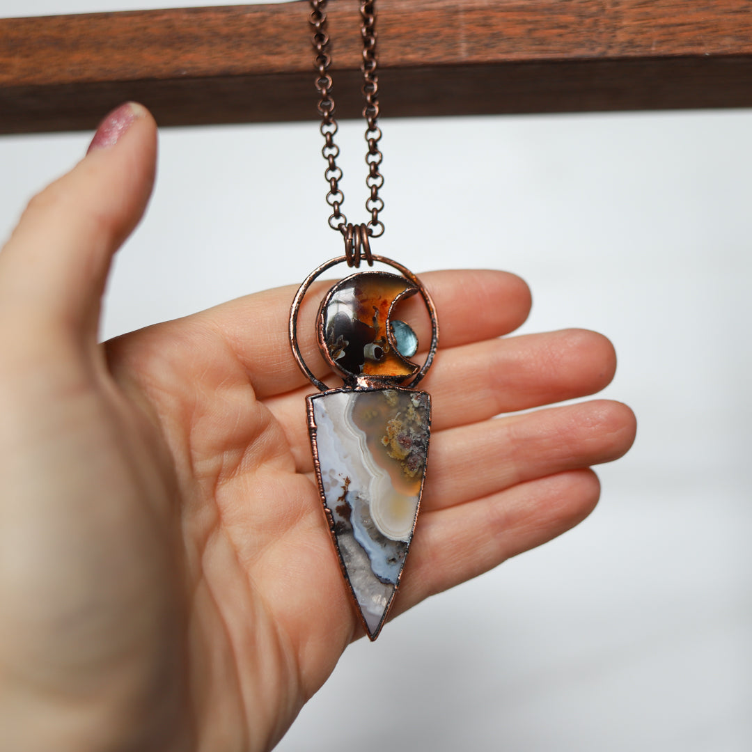 Amber Moon & Moss Agate Necklace (a)