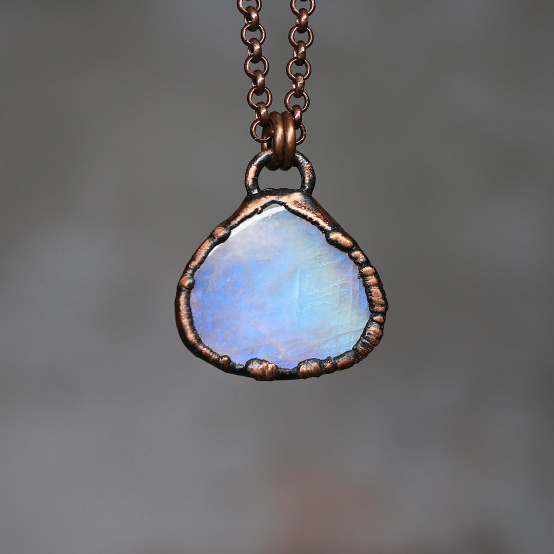 Rainbow Moonstone Necklace (a)