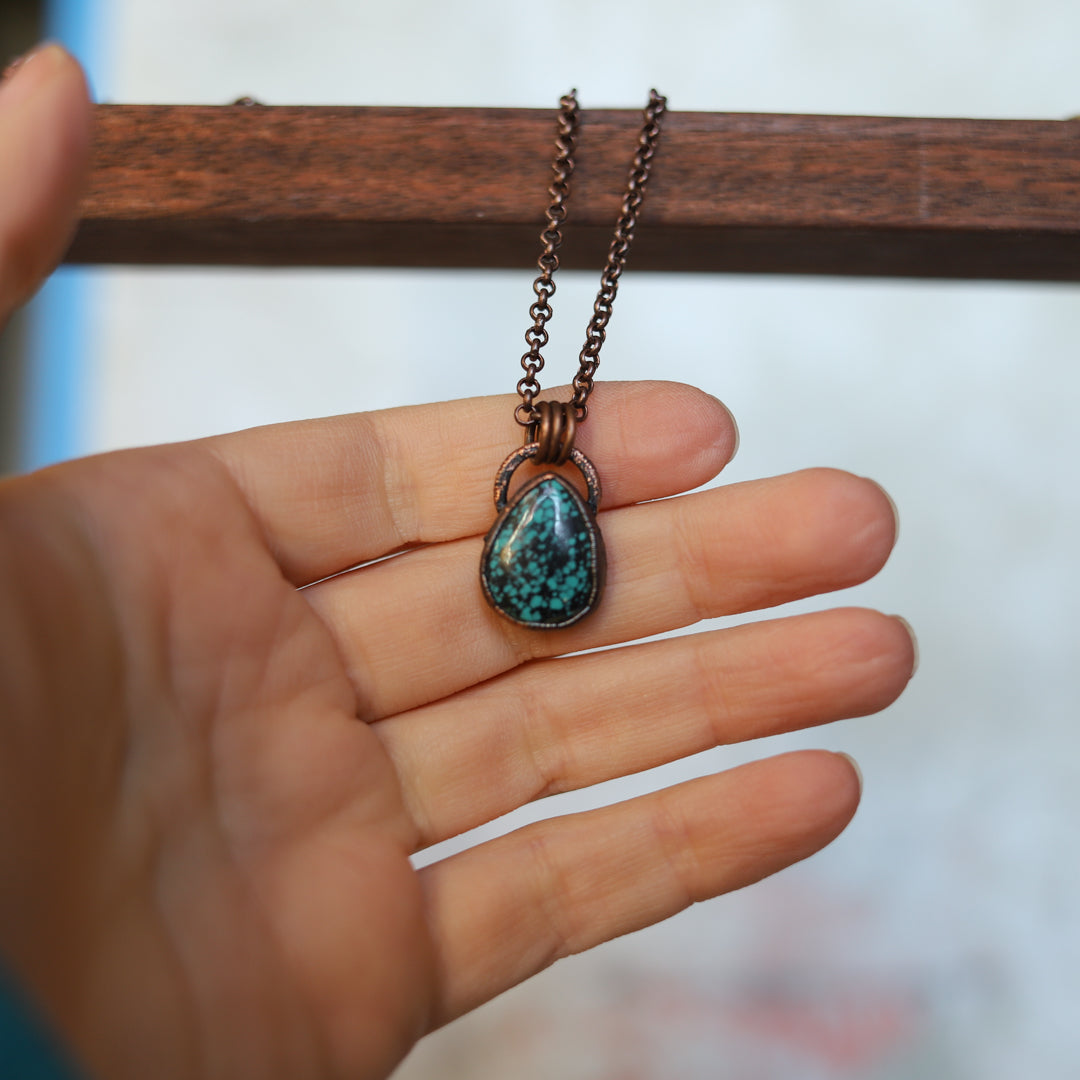 Turquoise Necklace (a)