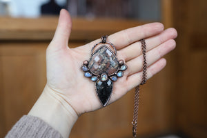Dendritic Rhyolite + Nuummite Necklace