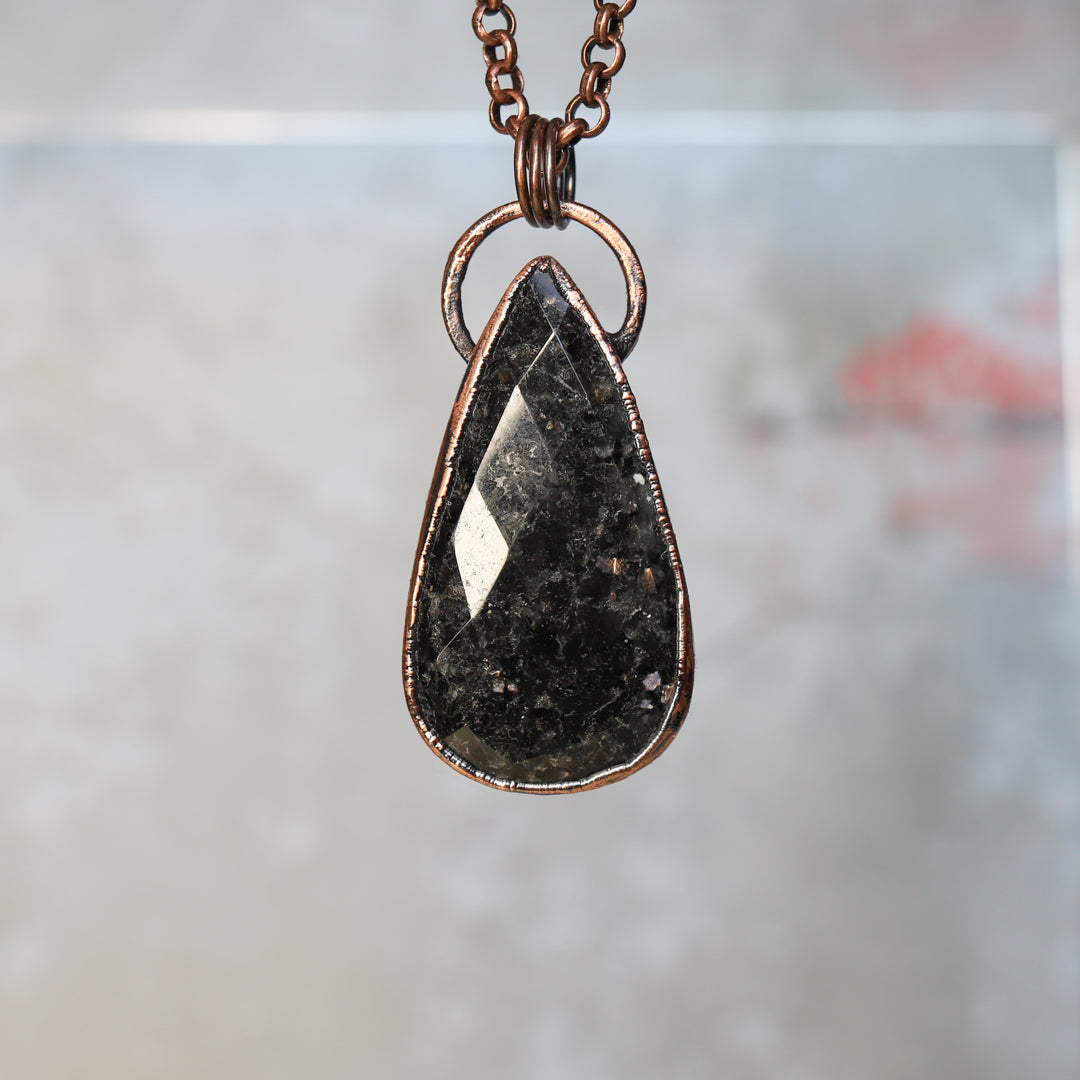 Faceted Nuumite Necklace