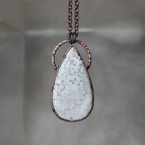 Large Lace Agate Necklace - b