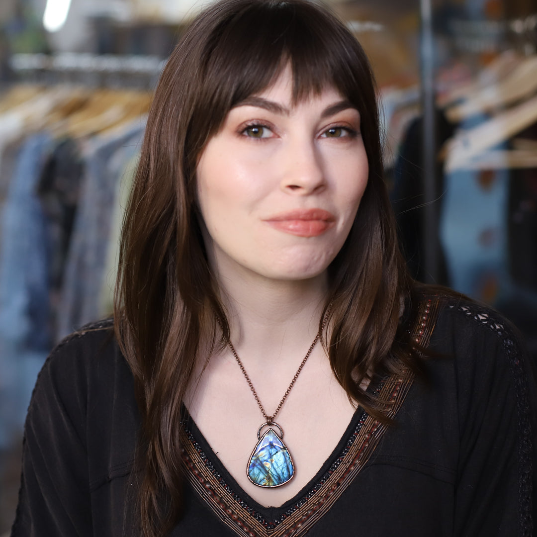 Large Labradorite Necklace - b