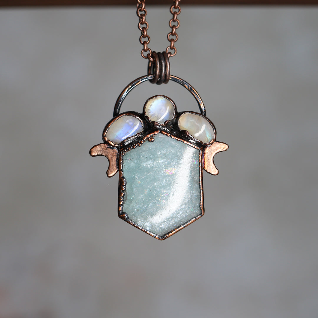 Celestial Aquamarine Necklace (b)