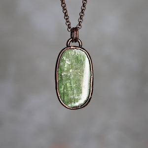Green Kyanite Necklace (b)
