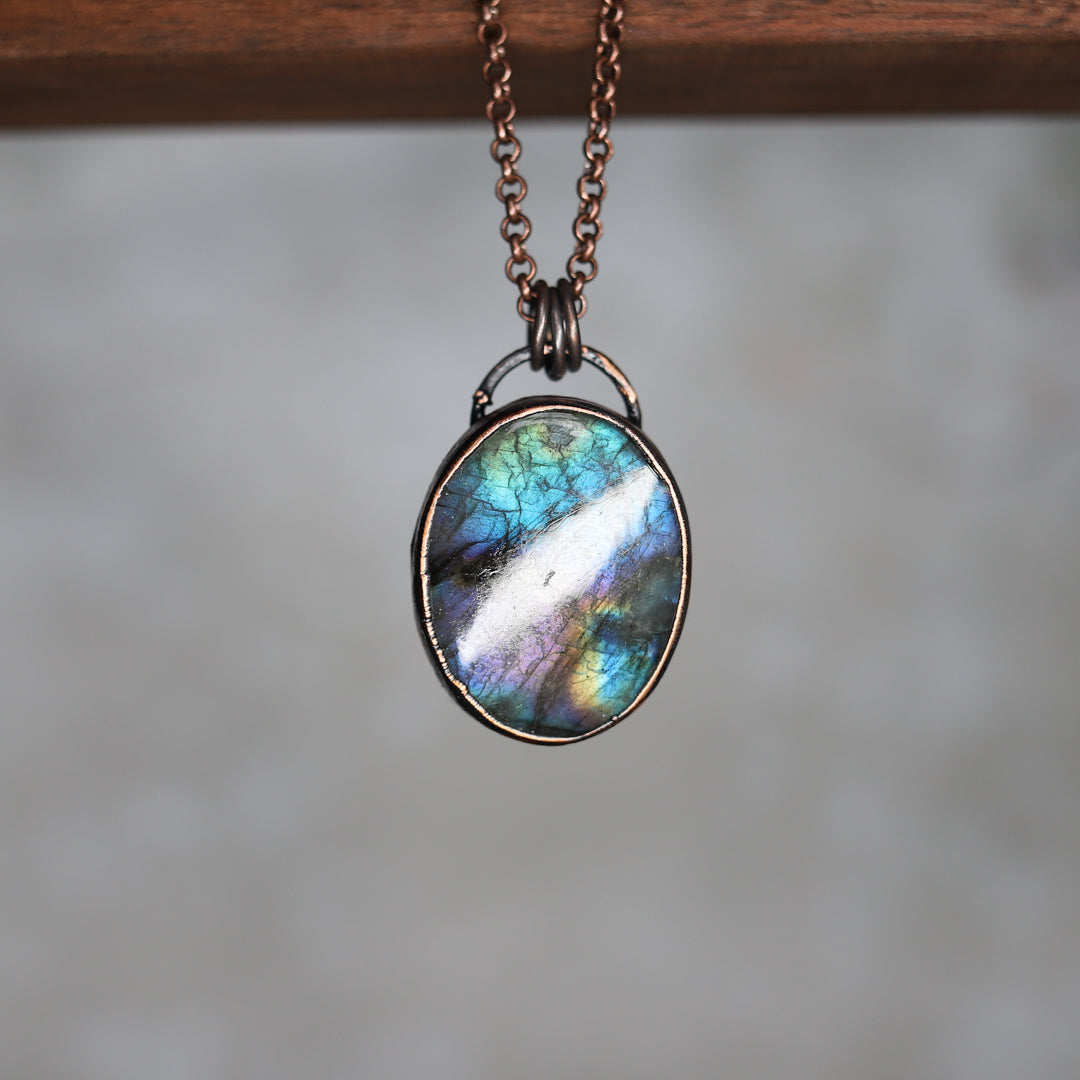 Labradorite Necklace (a)