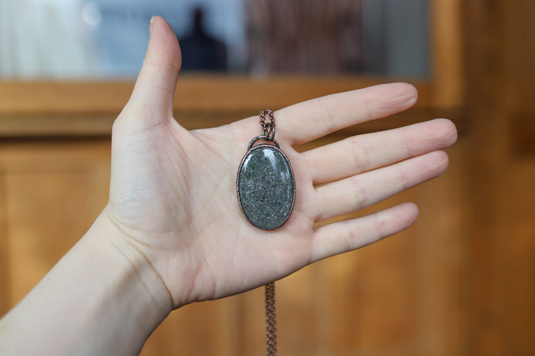 Specular Hematite in Quartz - a