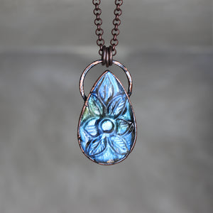 Medium Carved Labradorite Necklace - b